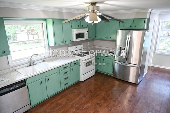 Building Photo - 517 N 3rd St