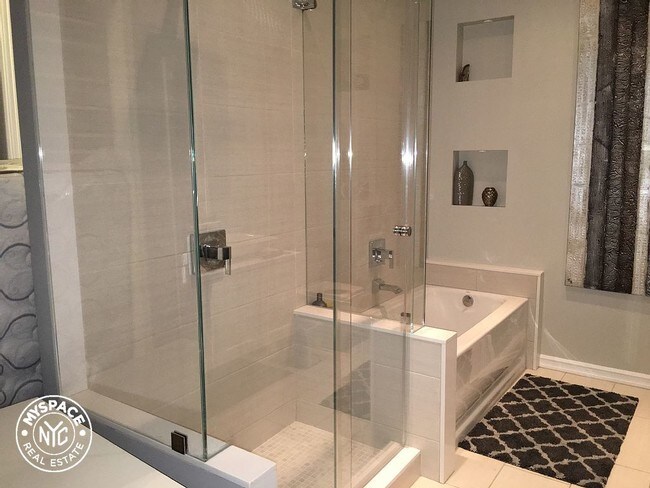 Building Photo - 1159 Greene Ave