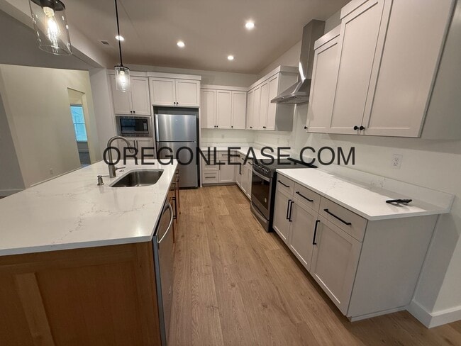 Building Photo - Santa Clara area 3/2 1800sf