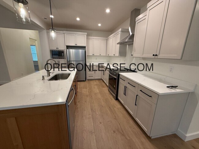 Foto del edificio - Santa Clara area 3/2 1800sf