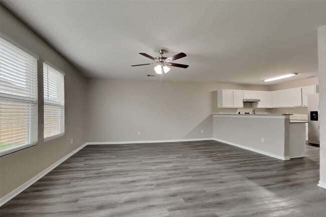 Building Photo - 16802 Accolade Way