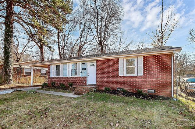 Building Photo - 2921 Ravencroft Dr