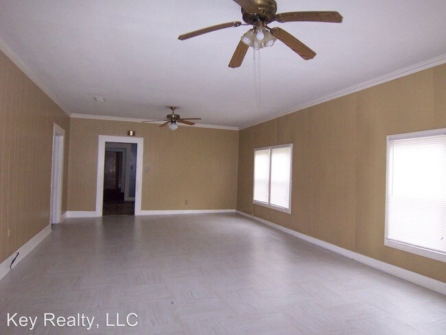 Foto del edificio - 4 br, 2.5 bath House - 1820 Princeton