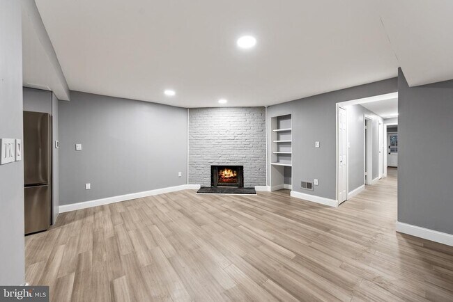 Foto del edificio - 313 F St NE