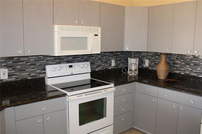 Foto del edificio - 3115 Live Oak Ln