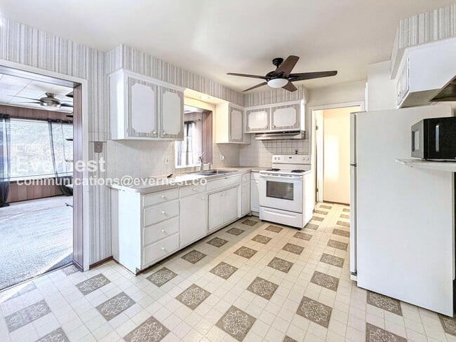 Foto del edificio - 29518 Walker Dr