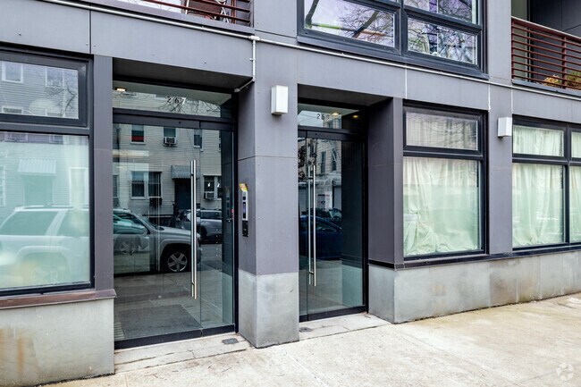 Building Photo - 269 Kingsland Ave