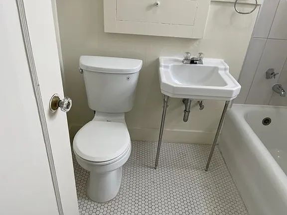 Foto del edificio - 1560 8th Ave