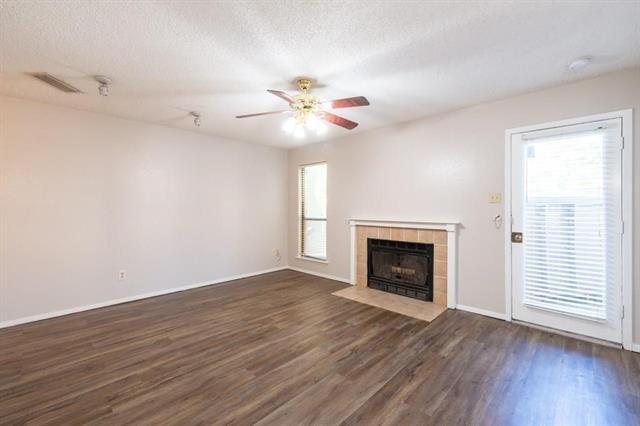 Building Photo - 1614 Pecan Chase Cir