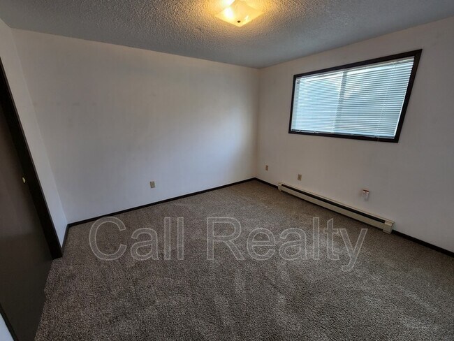 Foto del edificio - 12224 E Lenora Dr