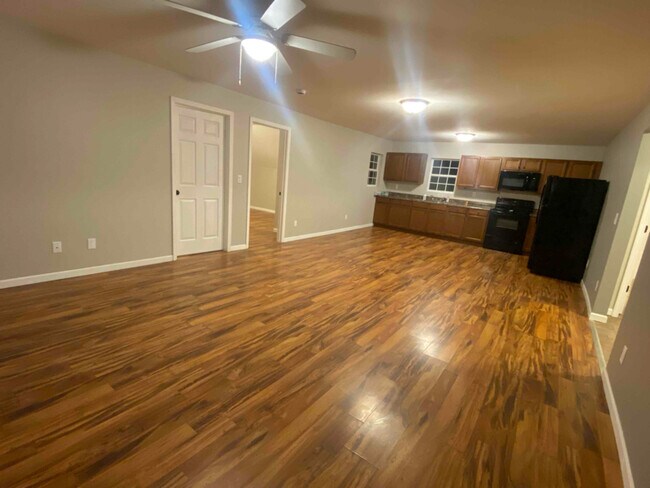 Foto del edificio - 1329 K St SW