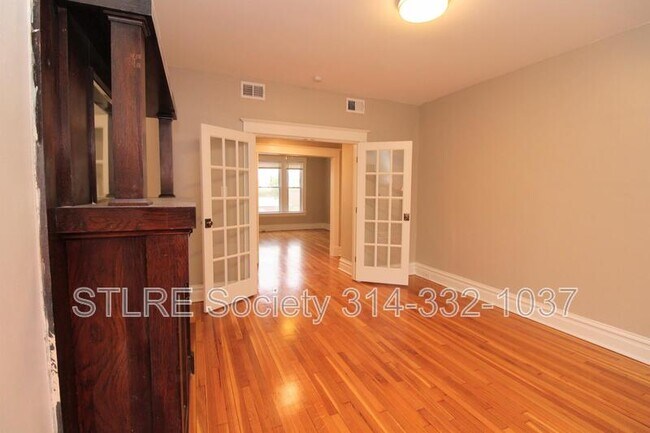 Foto del edificio - 2608 Louisiana Ave