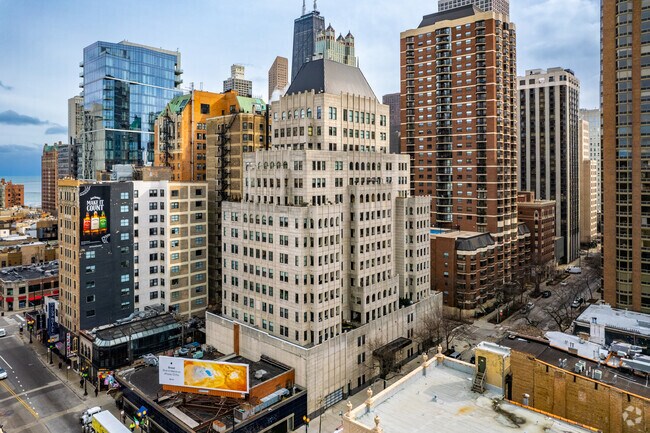 Building Photo - Dearborn Elm
