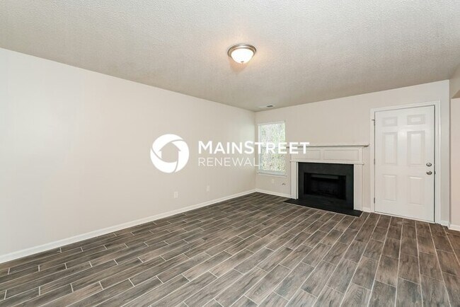 Foto del edificio - 4 Bedroom Pet-Friendly Home in Decatur, GA with Main Street Renewal