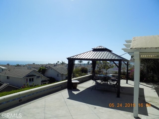 Building Photo - 2109 Via Aguila