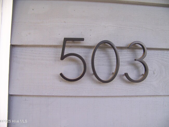 Building Photo - 600 N 35th St