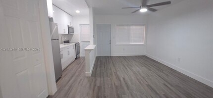 Building Photo - 7901 SW 64th St