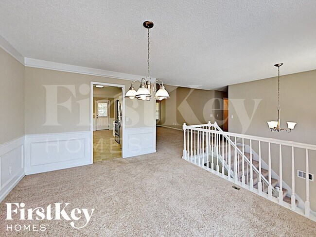Building Photo - 376 Tuscany Trce