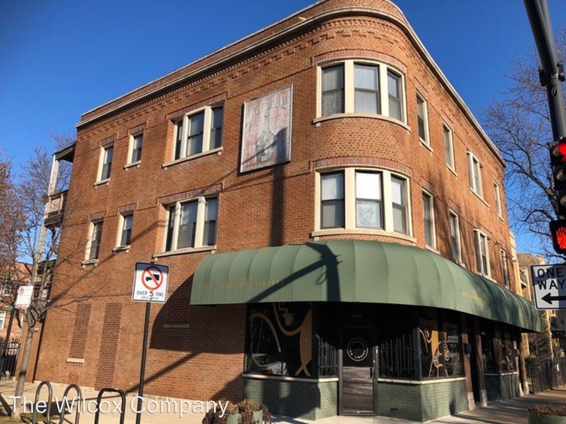 Foto principal - 2154-2156 W Addison St