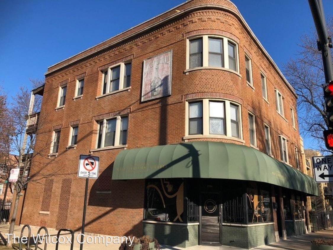 Primary Photo - 2154-2156 W Addison St