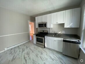 Building Photo - 48 Mora St