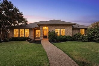 Building Photo - 15624 Golden Creek Rd