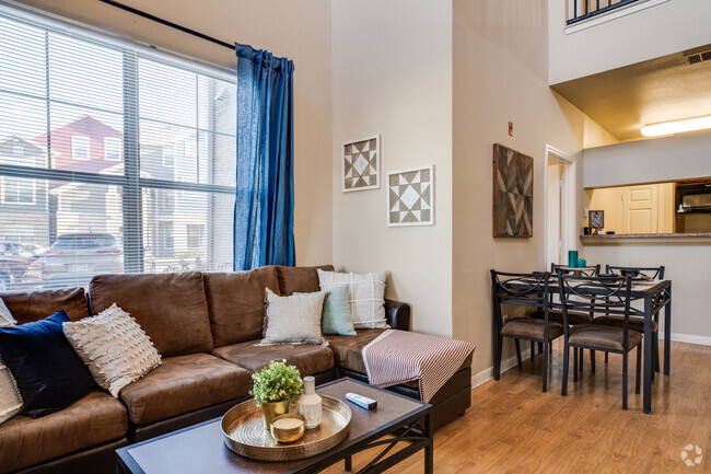 4HAB, 4BA - 1.538SF - Parkway Place Apartments