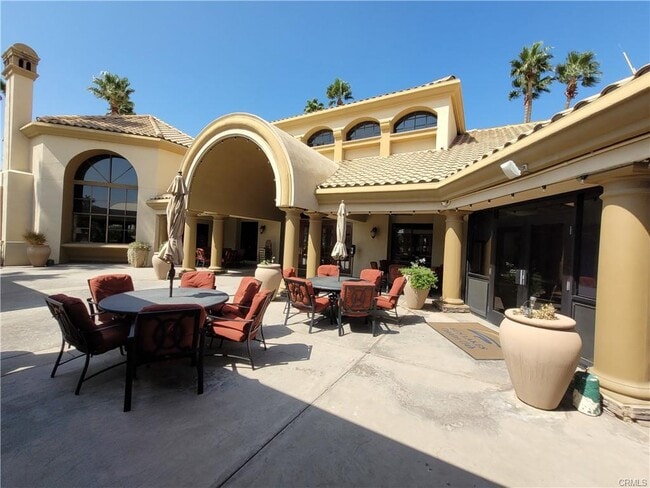 Foto del edificio - 5001 Rolling Hills Ave