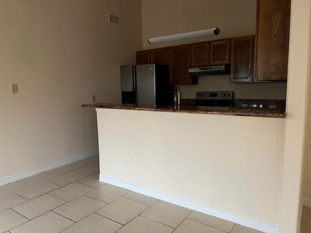 Building Photo - 413 Shiloh Dr