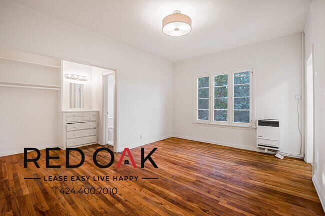Foto del edificio - 836 Sanborn Ave