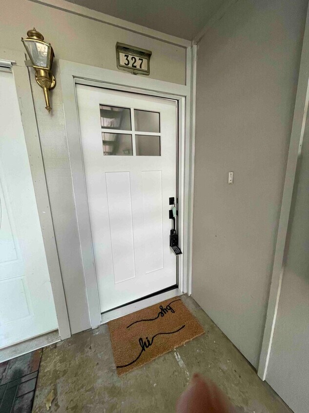Foto principal - 6828 S Toledo Ave