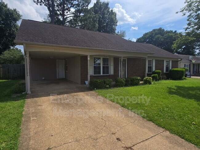 Foto del edificio - 6967 Dawnhill Rd