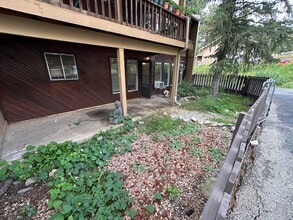 Building Photo - 102 Raymond Buckner Dr