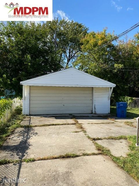 Building Photo - 2 br, 1 bath House - 23753 Mac Arthur Blvd