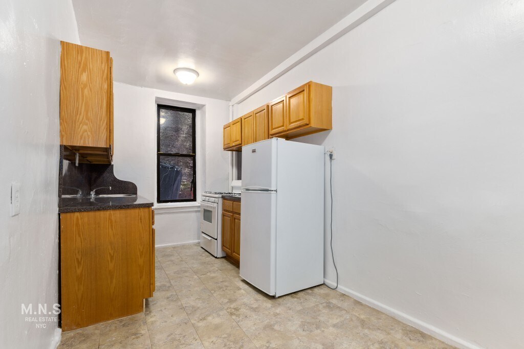 Foto principal - 11 Seaman Avenue