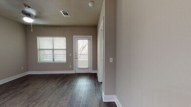 Interior Photo - Savoye