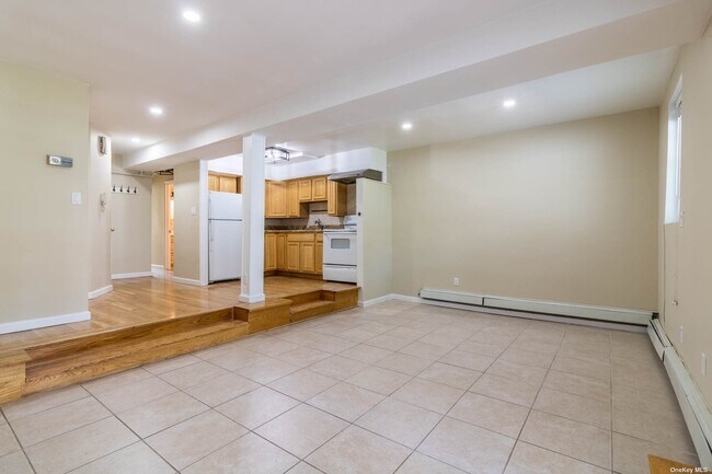 Foto del edificio - 47-09 Bell Blvd