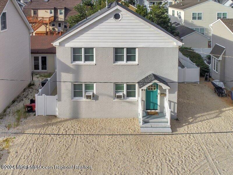 139 Trenton Ave, Lavallette, NJ 08735 Townhome Rentals in Lavallette