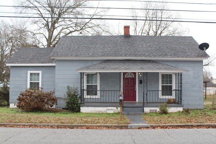 Foto principal - Great location Great Price!