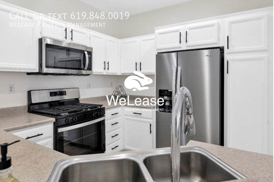 Primary Photo - Beautiful 2-bedroom, 2-bathroom condo loca...