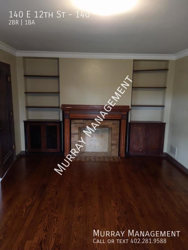 Building Photo - 140 E 12th St