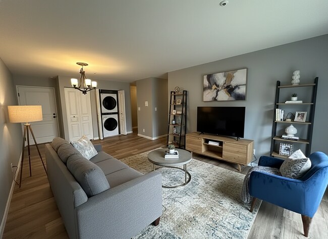 Sala de estar - 12765 W Hampton Ave
