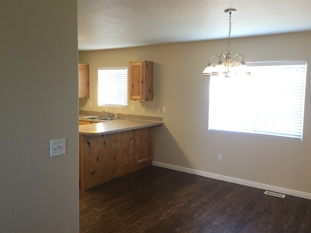 Building Photo - 5252 S 4300 W