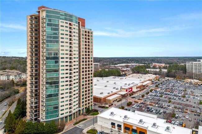 Foto del edificio - 4561 Olde Perimeter Way