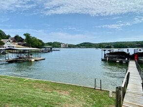 Building Photo - 732 Bonaire Rd