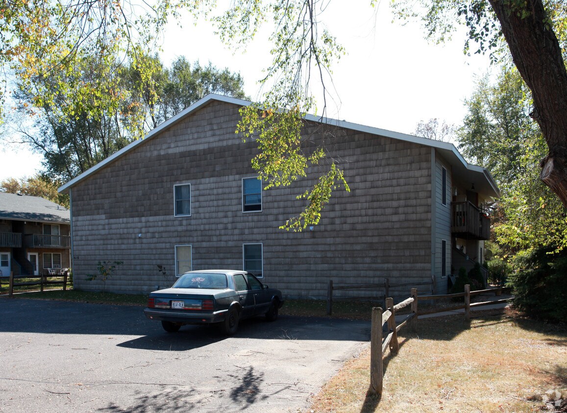 Primary Photo - 615 Orrin Rd