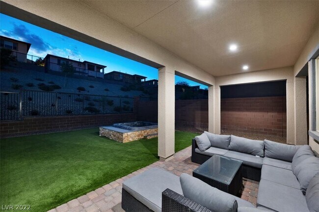 Building Photo - 6451 Wild Blue Ct