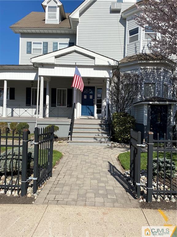 61 Livingston Ave, New Brunswick, NJ 08901 Room for Rent in New