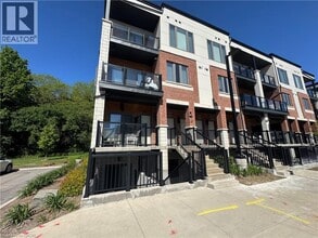 Building Photo - 25 Isherwood Ave