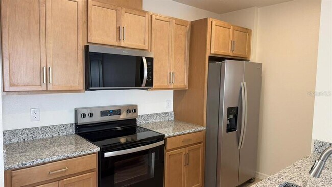 Foto del edificio - 2808 Moonshadow Ct